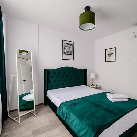 Ferienwohnung Happy Heart Hideaway Bukarest Exterior foto